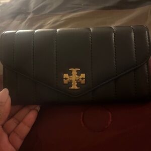 Tory Burch wallet authentic